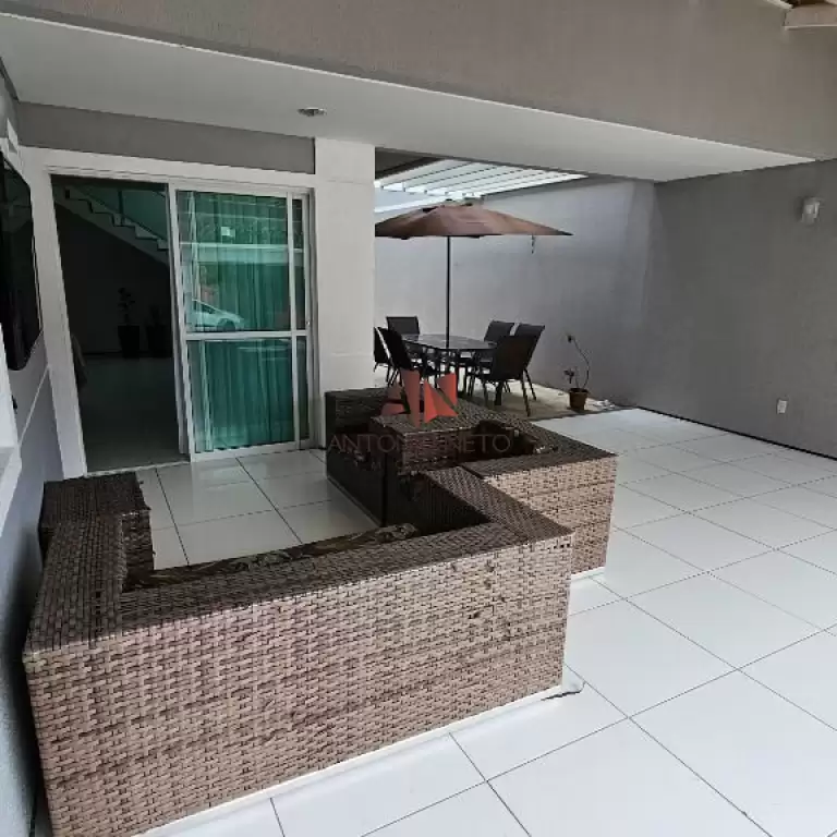 Imóvel em Edson Queiroz