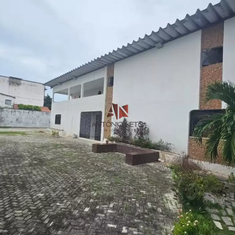 Imóvel em Cidade dos Funcionários