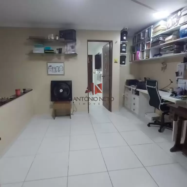 Imóvel em Cidade dos Funcionários