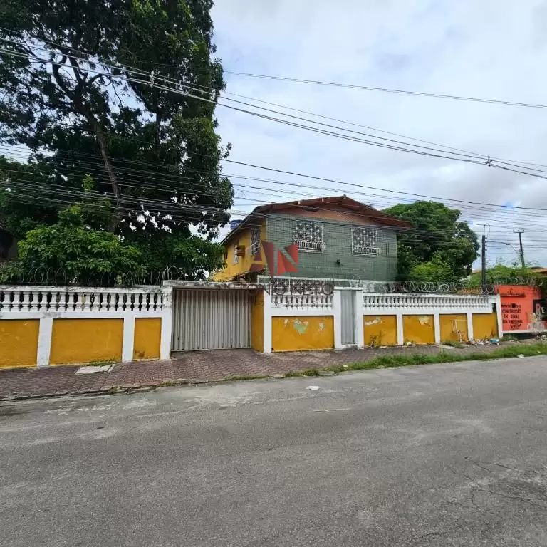 Imóvel em Montese