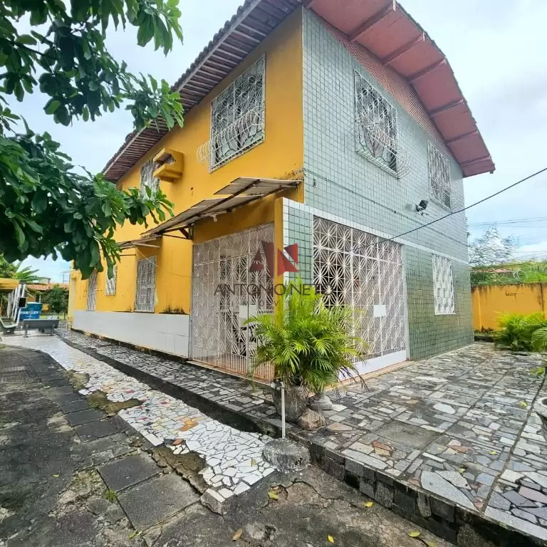 Imóvel em Montese