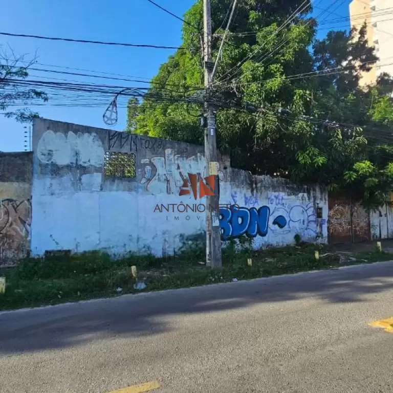 Imóvel em Engenheiro Luciano Cavalcante