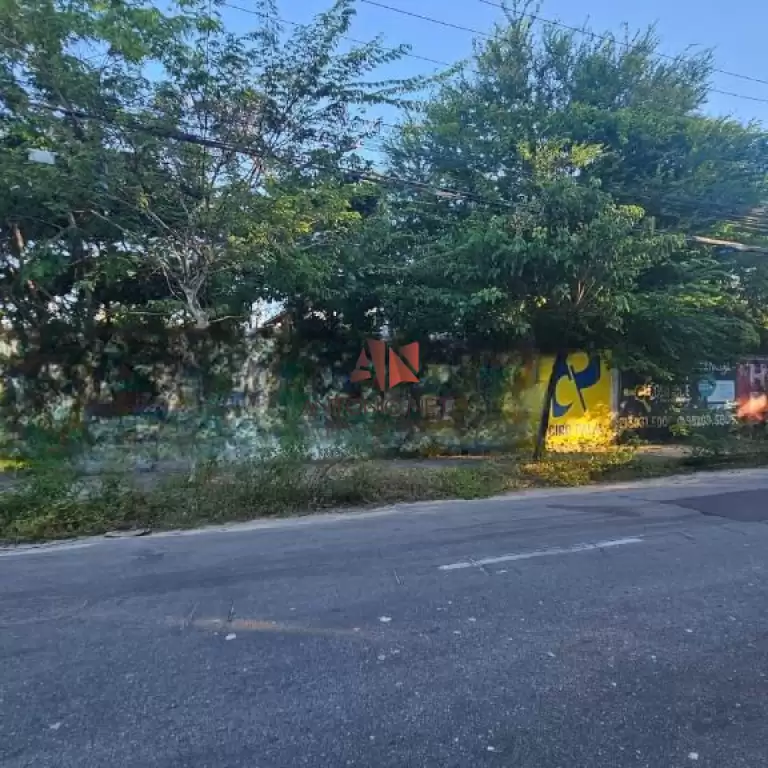 Imóvel em Parque Manibura