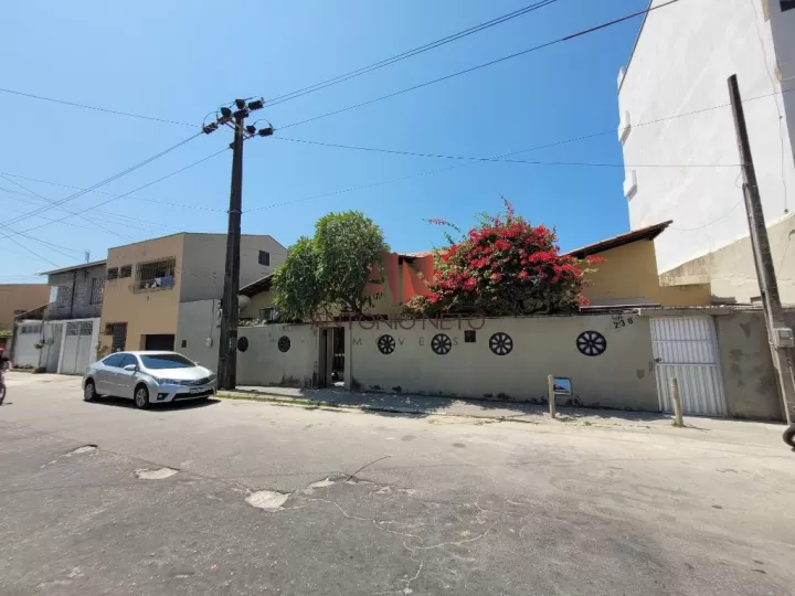 Frente Casa