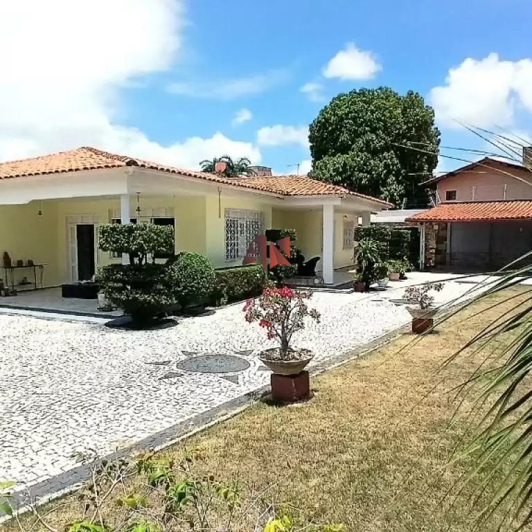 Imóvel em Cambeba