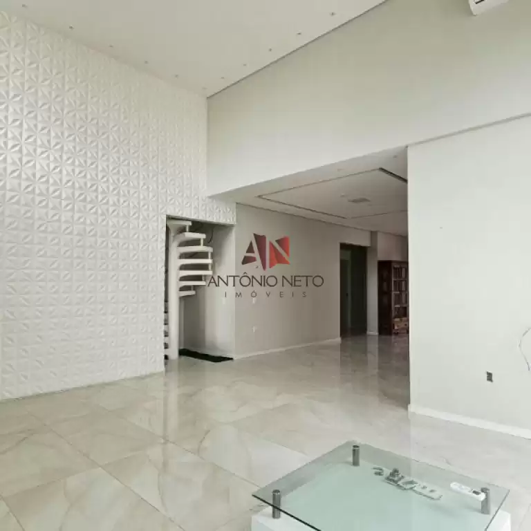 Imóvel em Cidade Alpha