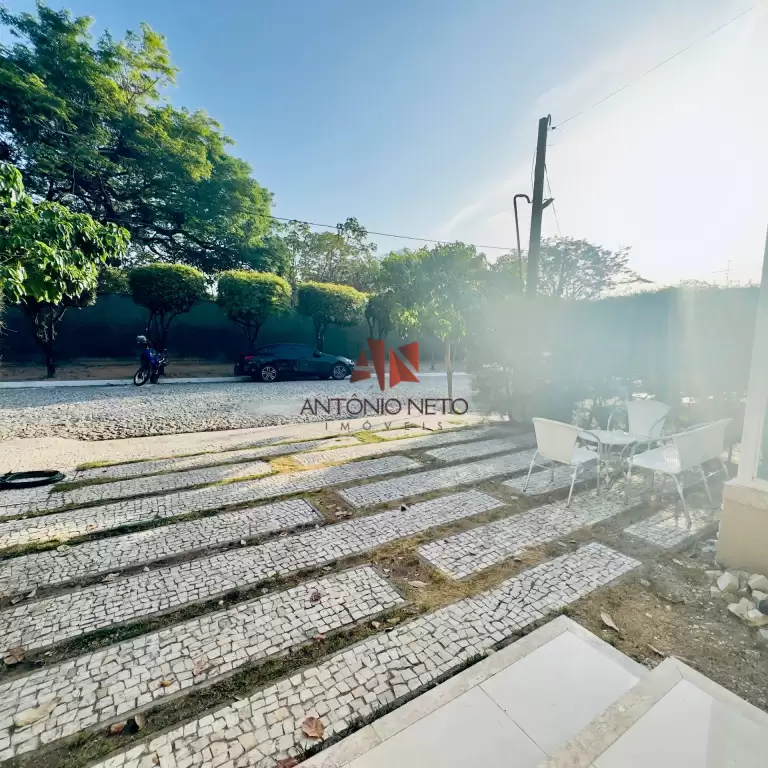 Imóvel em Cajazeiras