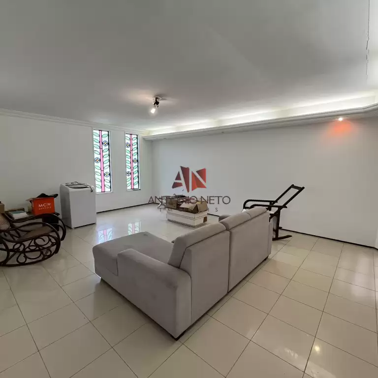 Imóvel em Cambeba